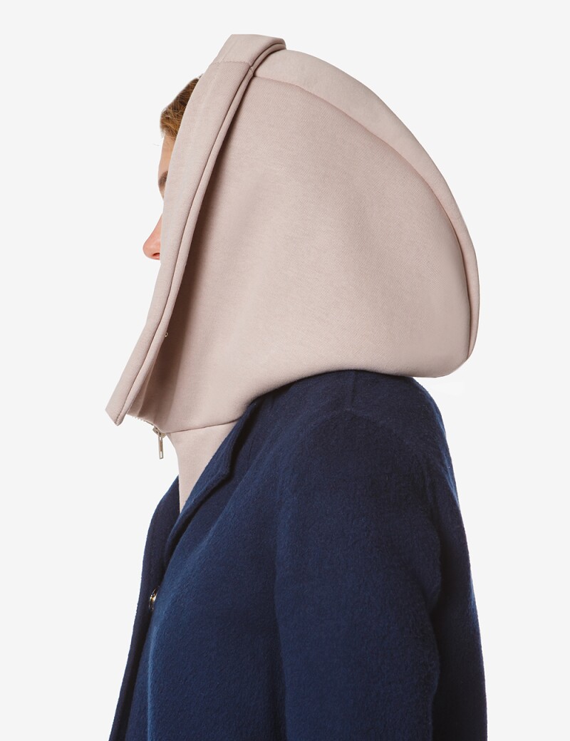 Бежевый капюшон. Капюшон бежевый. Бежевый капюшон. Бежевая худи с капюшоном. Кофта sela женская бежевая с капюшоном.